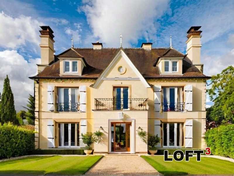 Фасады Лофт с использованием витражей и стеклянных панелей