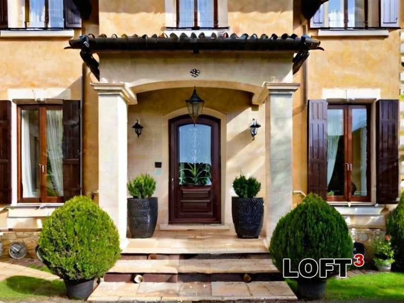 Фасады Лофт-зданий с элементами цифрового искусства